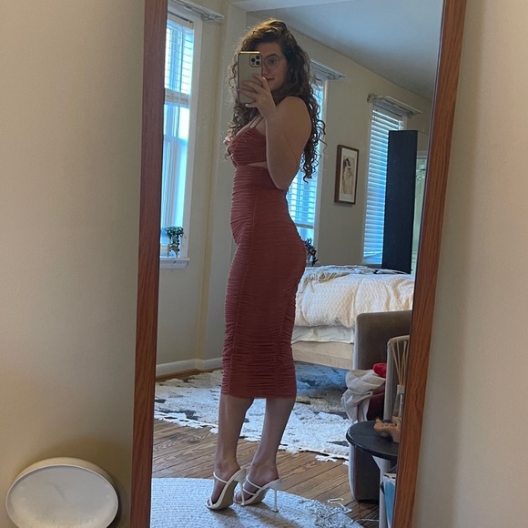 HOUSE OF CB TIBI DRESS SZ S, BIGGER CUPS - ROSE CUTOUT RUCHED MIDI DRESS - Picture 6 of 6